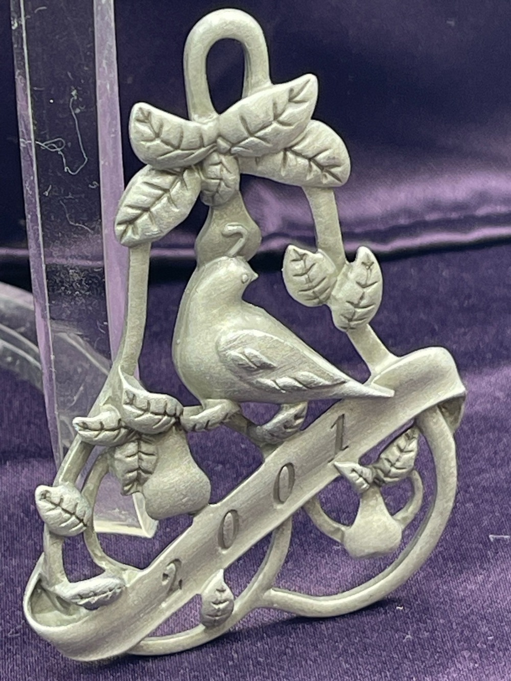 VTG Avon Annual Solid Pewter Ornament: Christmas “2001” Partridge in a Pear Tree